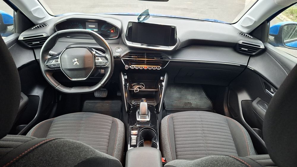 Vand Peugeot 208 full electric and 2020