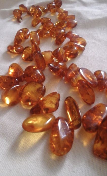 Натуральный янтарь