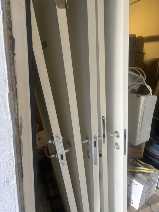 Интериорни врати