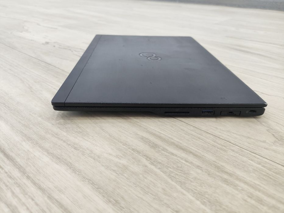 Ультрабук Fujitsu I5 8250