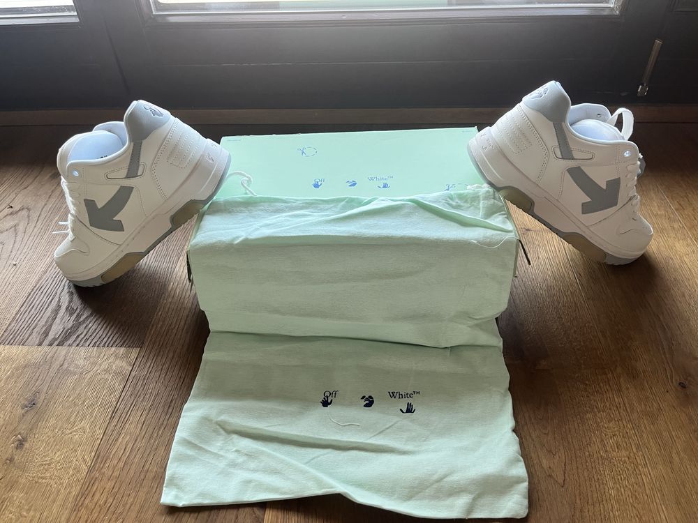 Off-White Out of Office