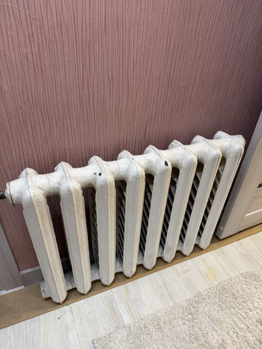 Батарея радиатор чугунный