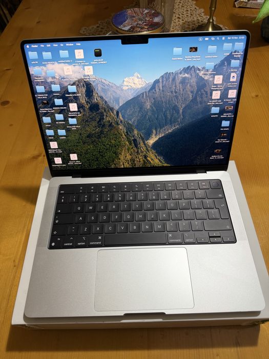 Macbook pro 14 M1 512GB Гаранция!