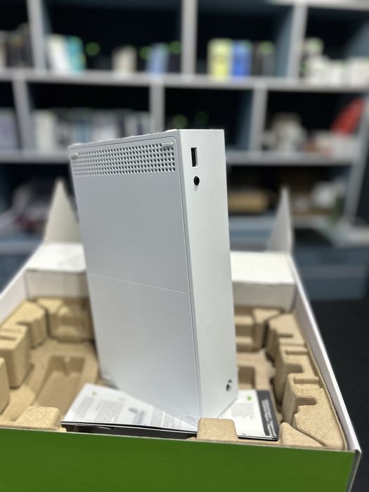 Consola Xbox Series S - 512Gb - Stare 10/10