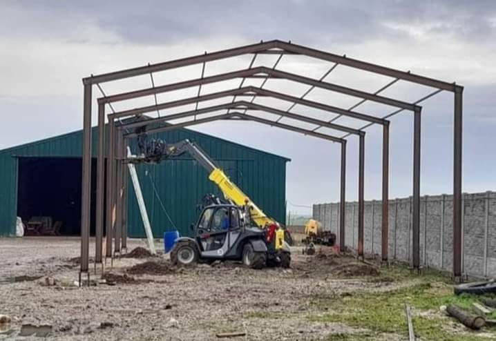 Vând hală metalică 10 X 20