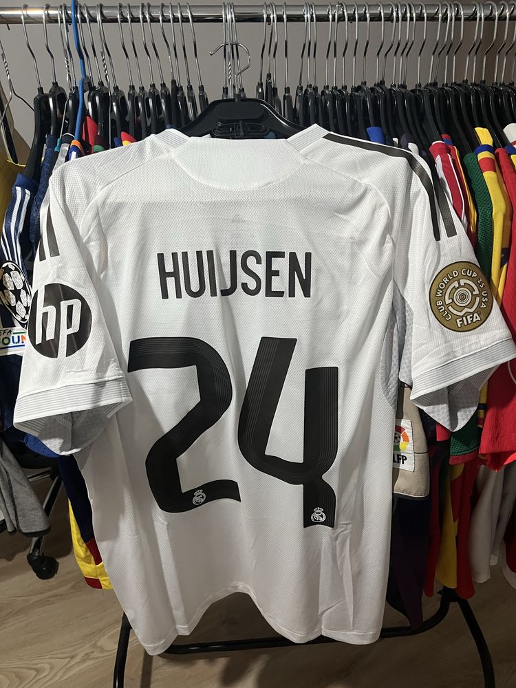 Tricou de fotbal adidas Real Madrid cu Dean Huijsen nr 24 marime M