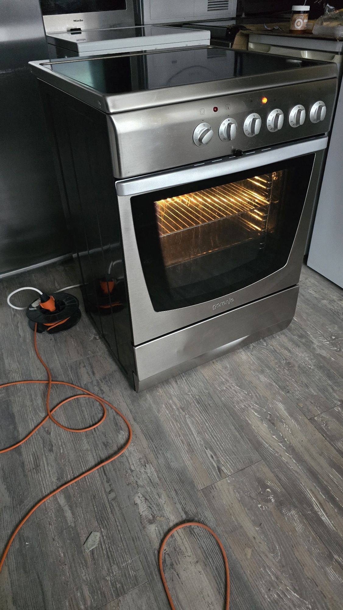Печка Gorenje inox