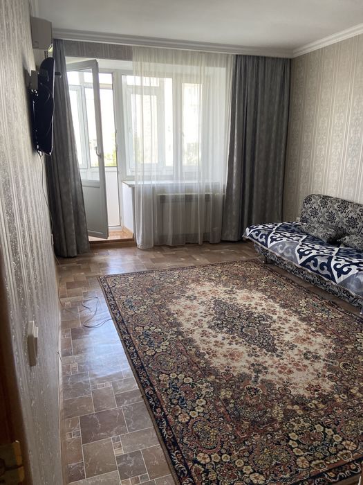 Сдается 1 комнатная квартира в районе ЖД вокзала