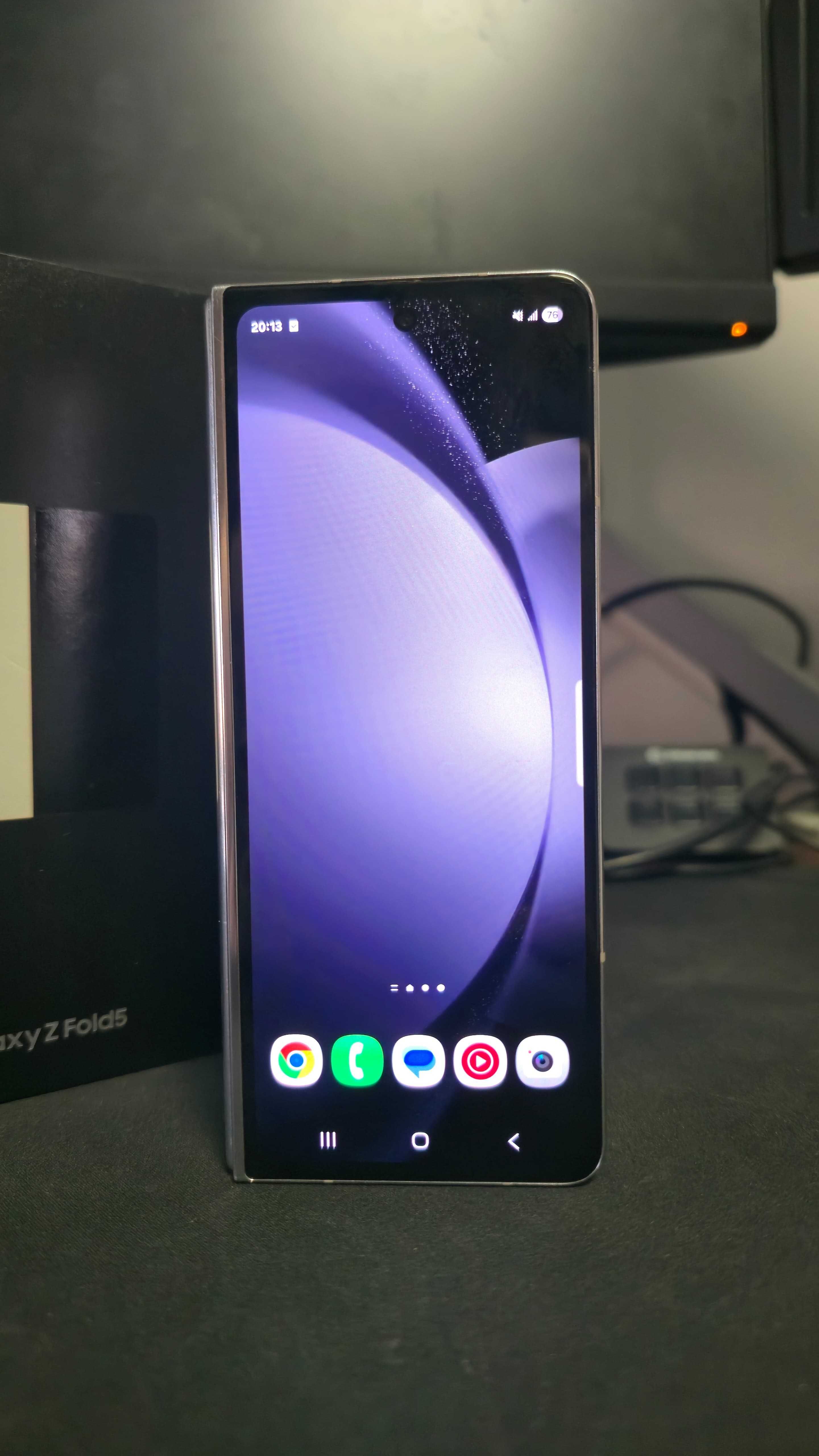 Samsung Fold5 256GB Dual Sim Cream - Liber in retea