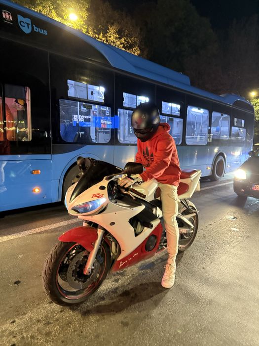 Yamaha R6 2004 600cc