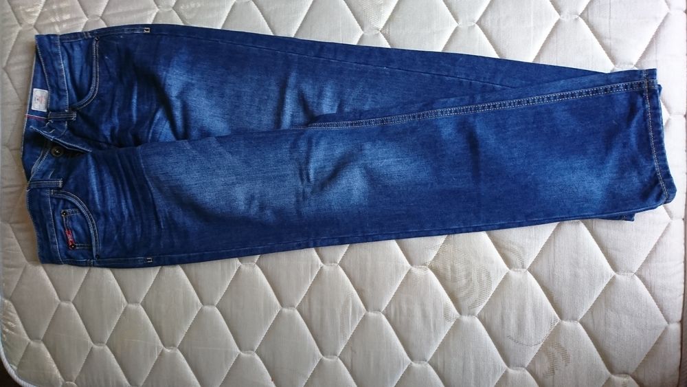 Blugi Lee Cooper damă