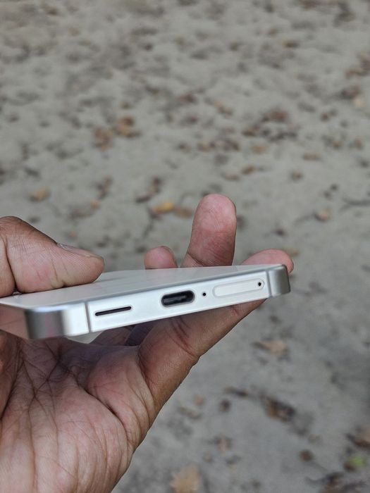 Samsung S24  256gb Holati yaxshi