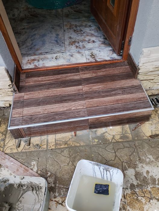 Лепене на плочки,фаянс,гранитогрес,теракота,гипсокартон и др