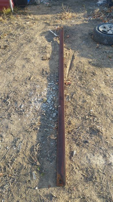 Уголник   сатам б/у