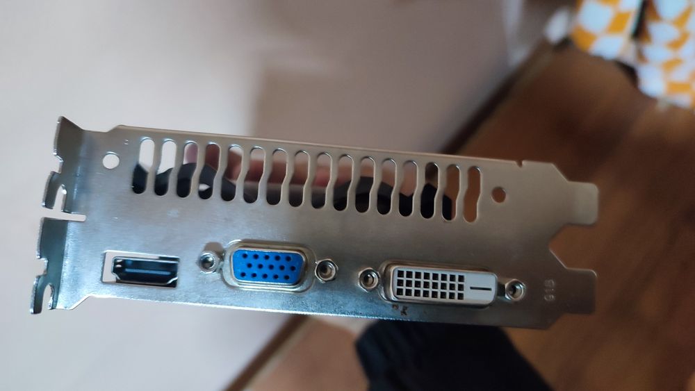 Продам видеокарту