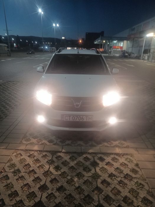 Продавам Дачия Логан 2015 г!
