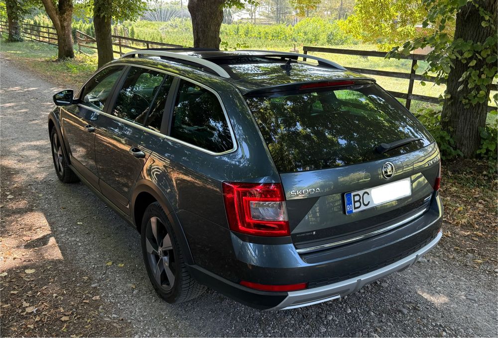 Skoda Octavia Scout 4x4 2.0 TDI ^ DSG cutie automata ^ EURO 6 2015