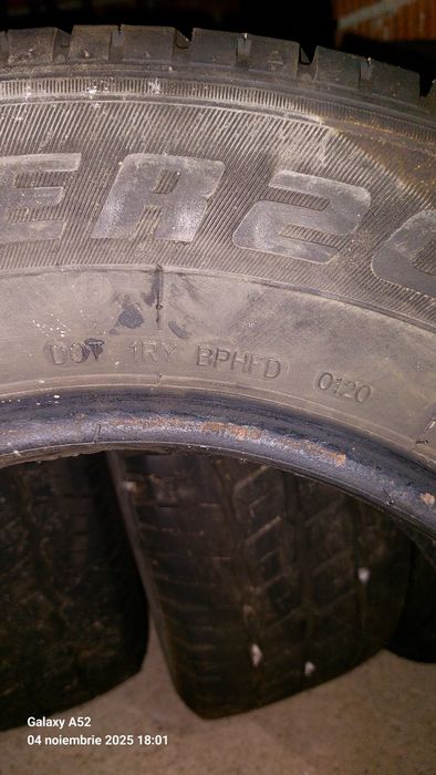 Vand anvelope iarna 235/65/ R16 C Hifly Super 2000 .