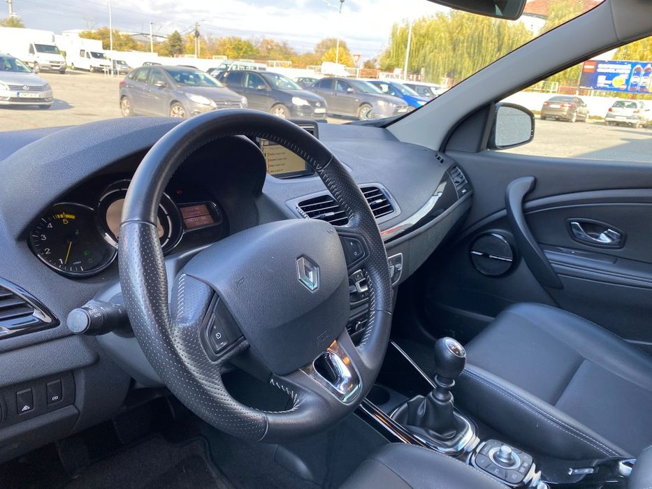 Renault Megane Bose 2013