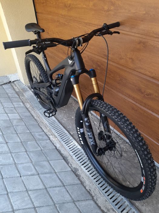 E-Bike YT Decoy Enduro