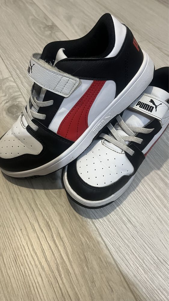 Adidasi Puma marimea 35, 21,5 cm originali