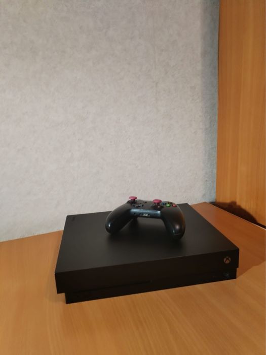 Продам Xbox one X