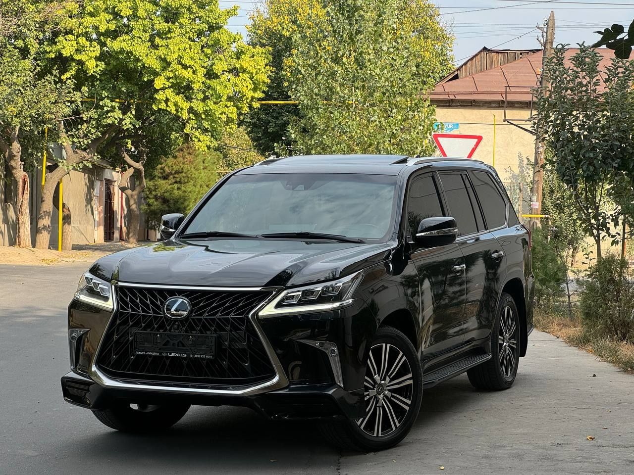 Lexus LX 570   Аренда. с. выкуп