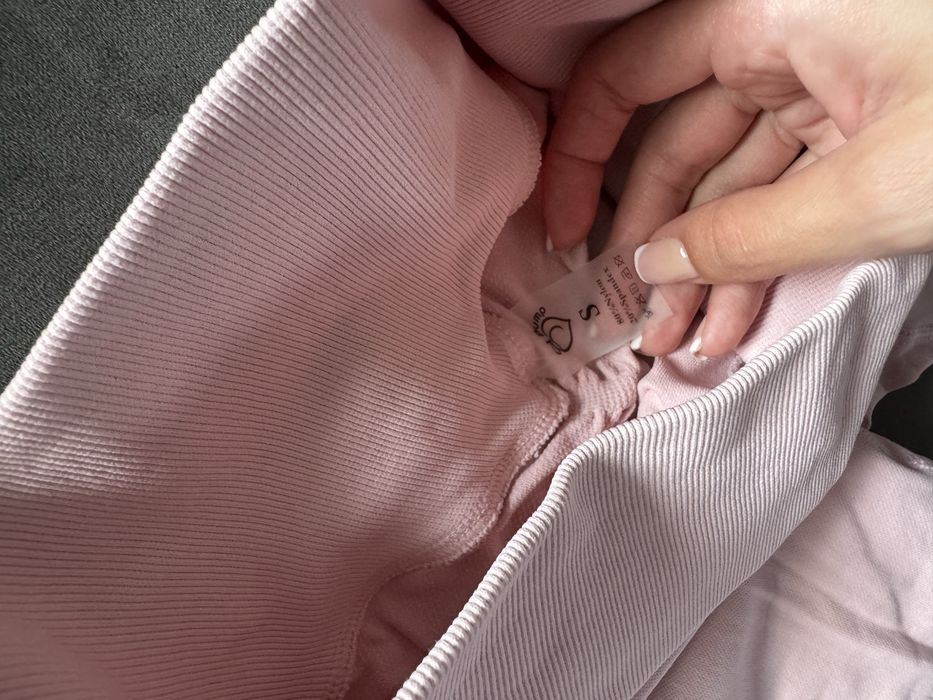 Спортен комплект Peach Pump с дълъг клин