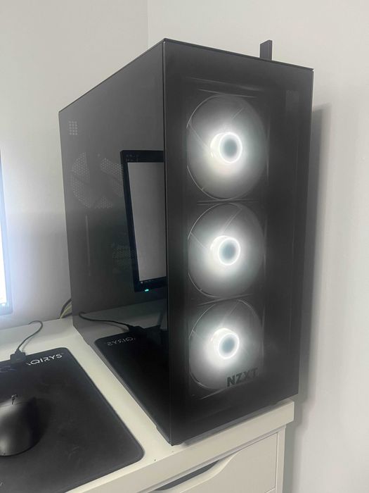 PC Gaming – Intel i7‑12700KF, RTX 4070 Ti, 32GB RAM, SSD 1TB