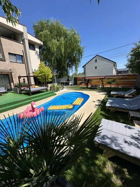 Vila Petrecere București - Piscină Încălzita - Teambuilding - Majorat