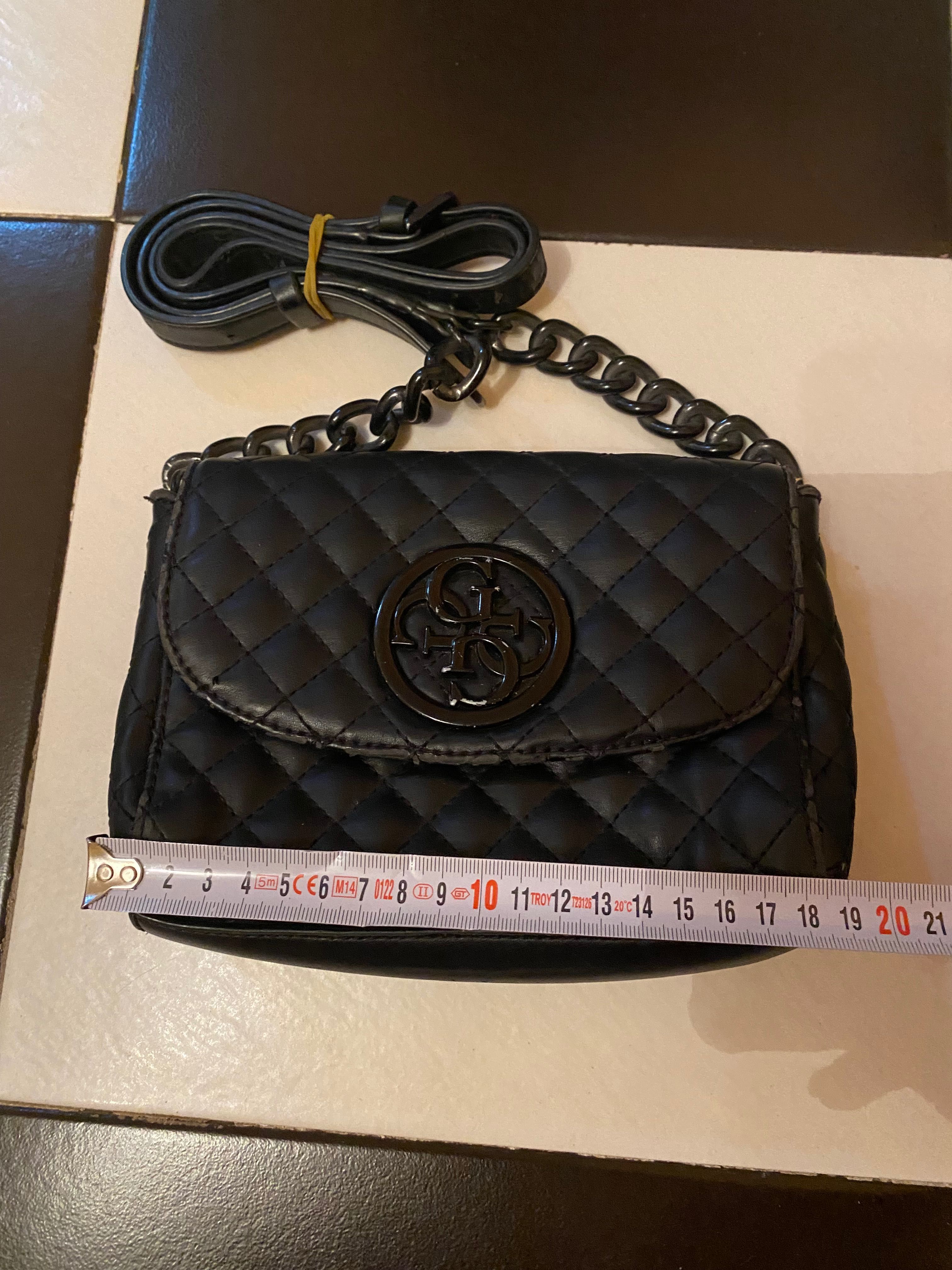 Оригинална дамска чанта Guess