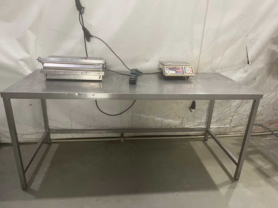 Инвентар - касетки, баки, палети, колички