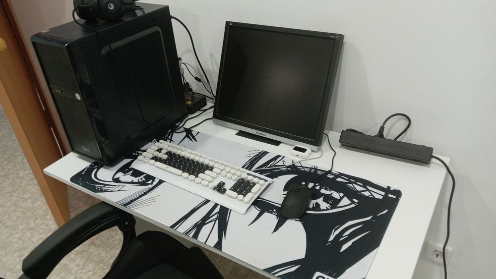 Монитор Viewsonic