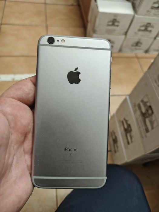 iPhone 6 S plus gri
