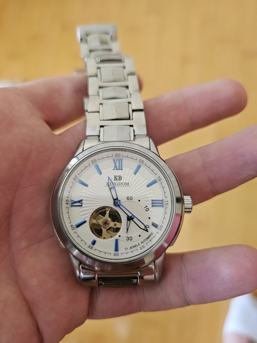 Часы оригинальные