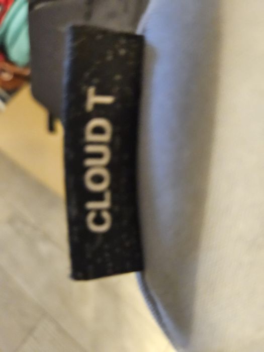 Vand scoica cybex cloud T nu vand separat baza