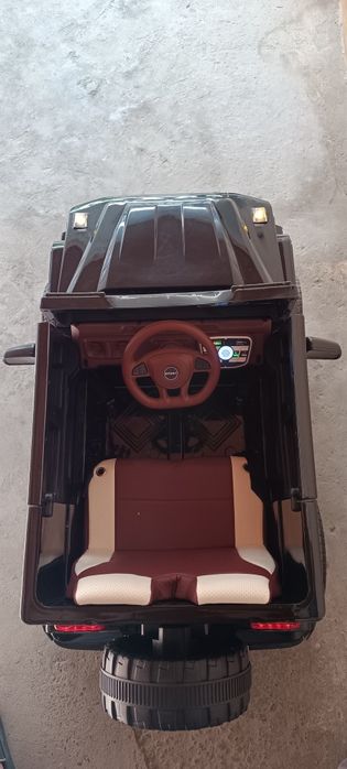 Продается детская машина Гелик