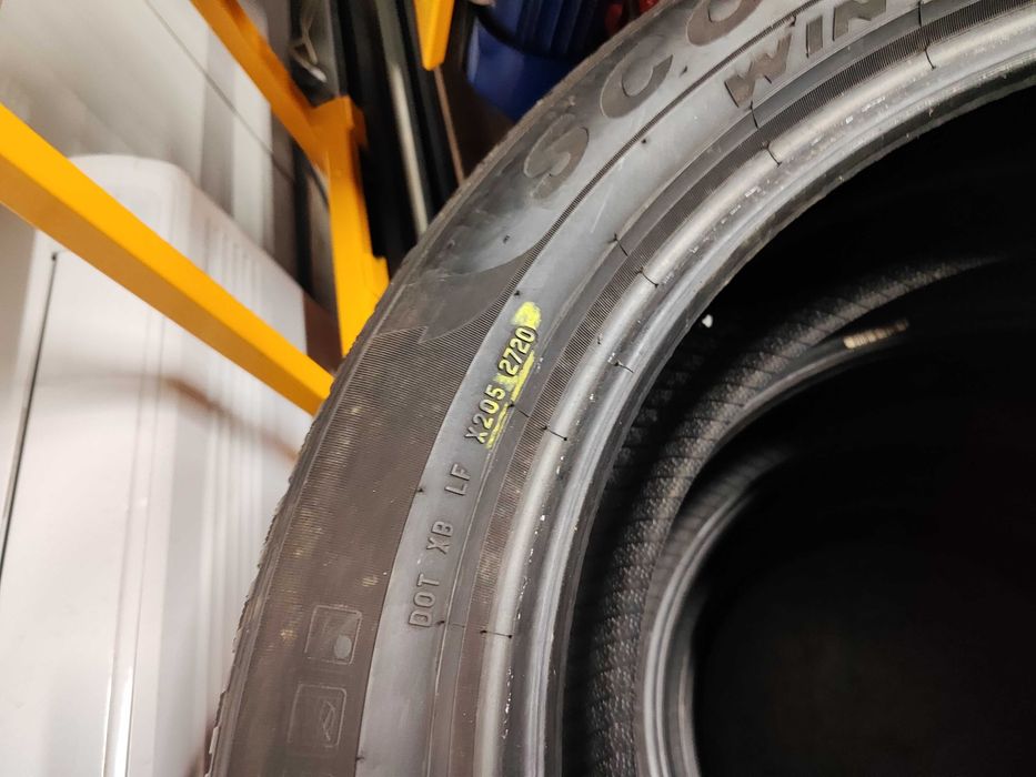 4бр. зимни гуми 235/50/19 Pirelli