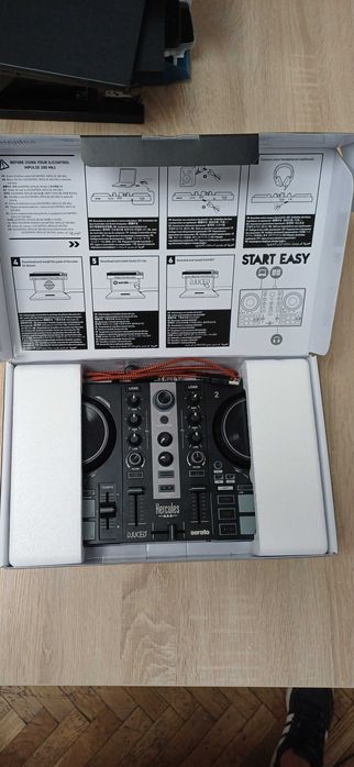 Consola Hercules DJ Control Inpulse 200 MK2