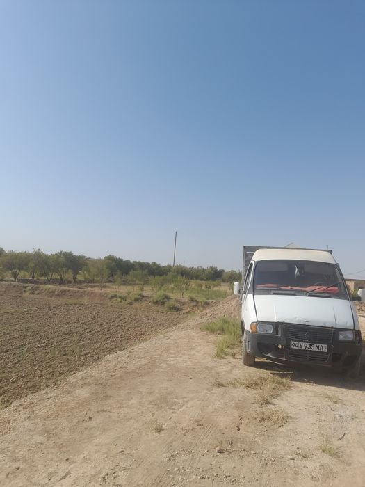 Газел фермер 2002 й узинлиги 3 метр эни 2 метр газ метан 3 та балони