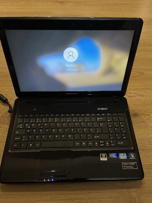 Лаптоп Medion ERAZER i7/8gb/2gb/1TB