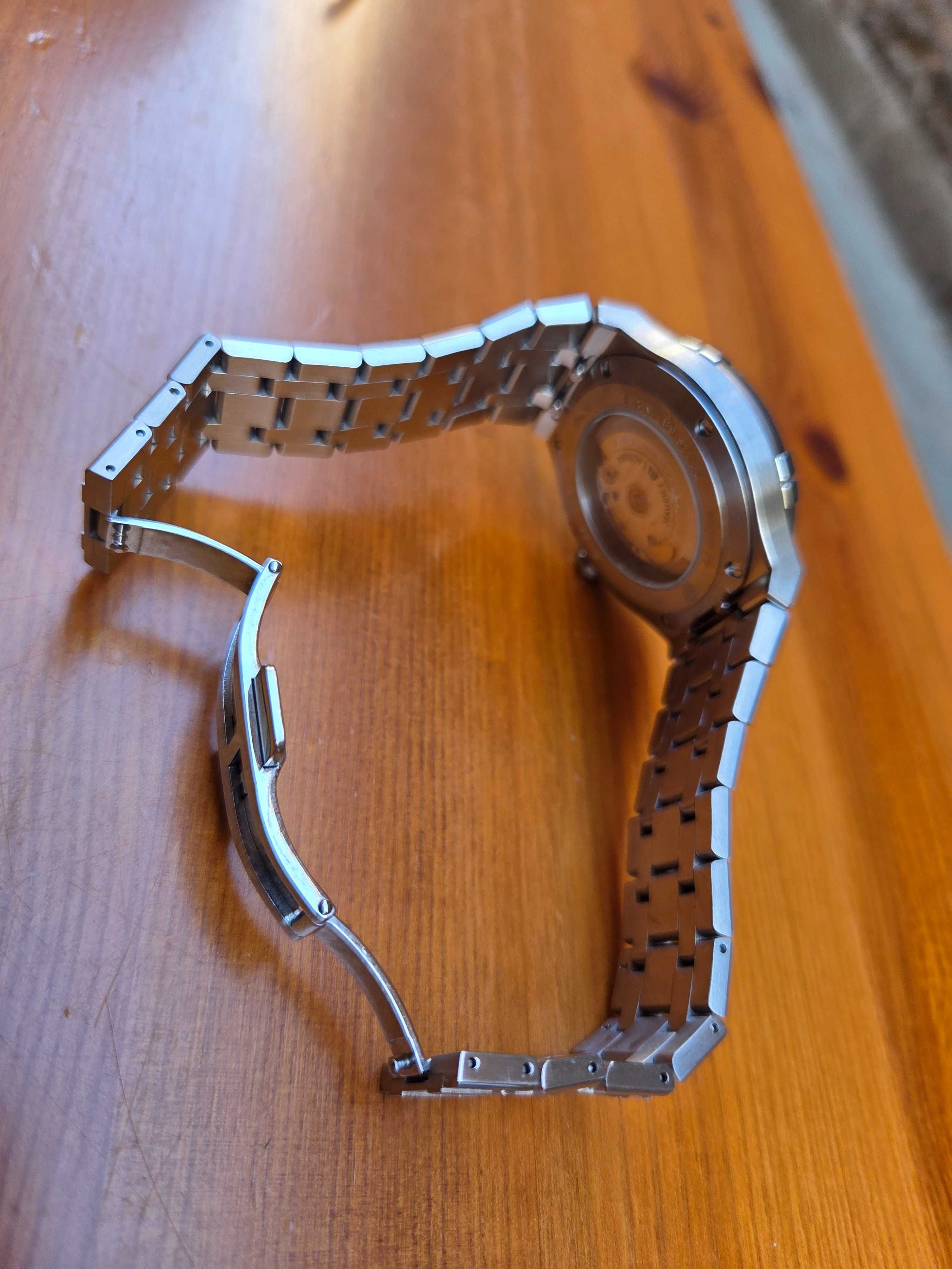Maurice lacroix automatic black
