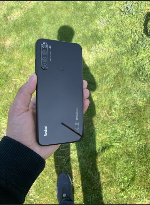 Redmi note 8 ajoyib holotda