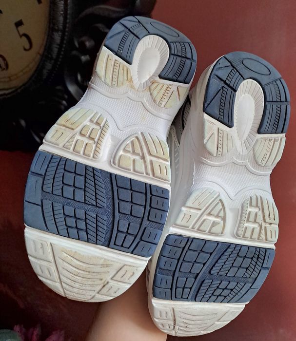 Adidasi copii adidas băiețel de la lc waikiki marime 30