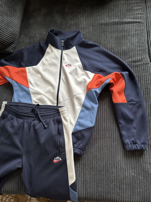 Trening Nike classic