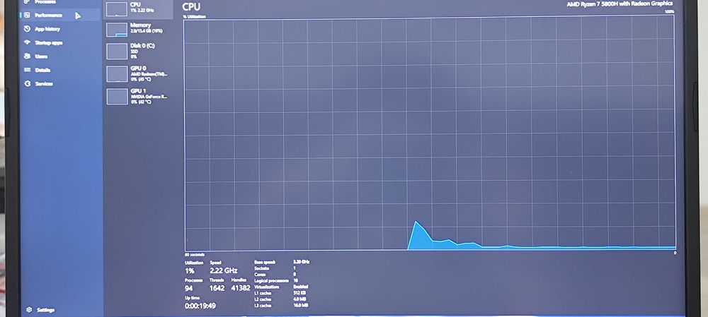 Vând setup complet laptop gaming plus periferice