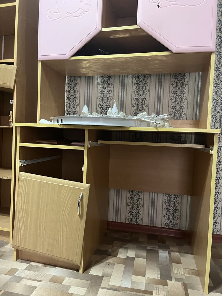 Продается шкафы десткие