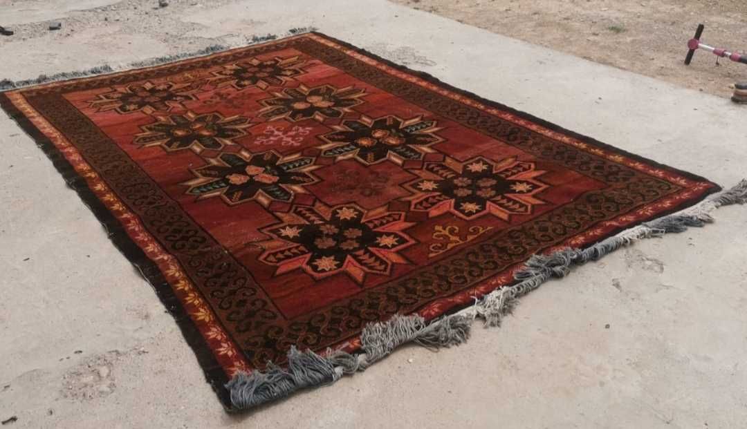 Казакша кілем сатылады