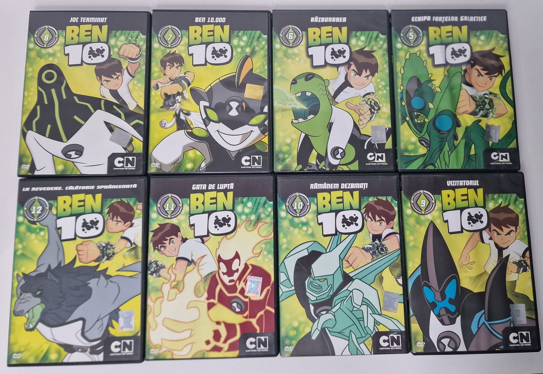 Colectie de 12 DVD-uri cu desene in limba romana BEN 10.