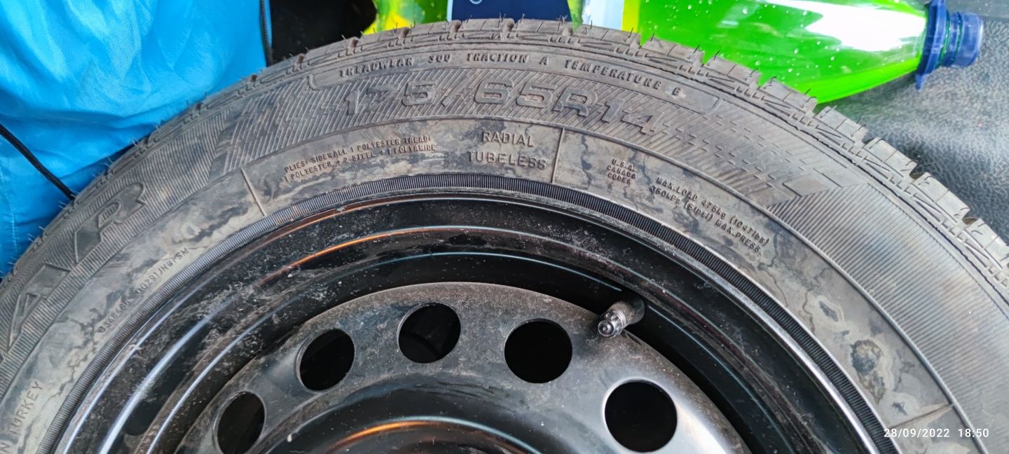 Anvelopa vară + jantă Goodyear 175/65/R14